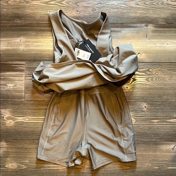 Abercrombie & Fitch Tan Sheath Mini Dress Crew Neck - Picture 4 of 5